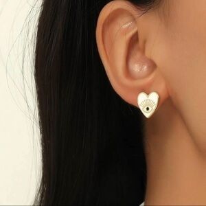 3/$30 💛 Evil Eye Heart Stud Earrings